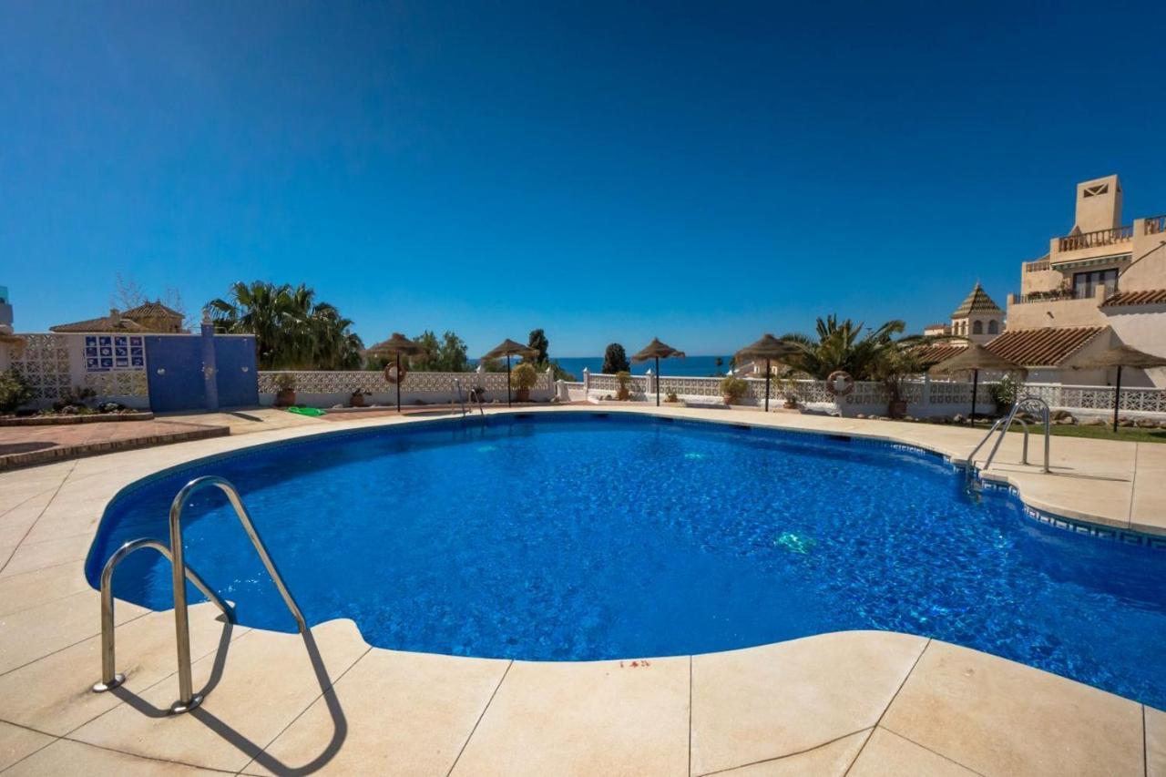 Capistrano Playa 712 Menyber Apartment Нерха Екстериор снимка